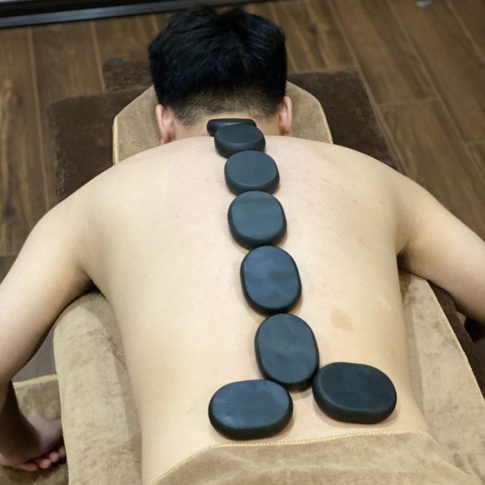 Nam trường đá nóng